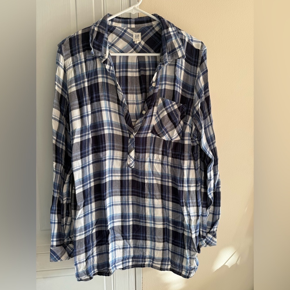 Gap Maternity Womens 1/2‎ Button Pullover Shirt L Blue Plaid Lightweight Flannel